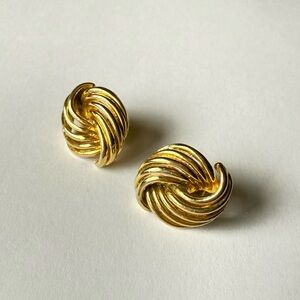 Vintage Gold Swirl Earrings